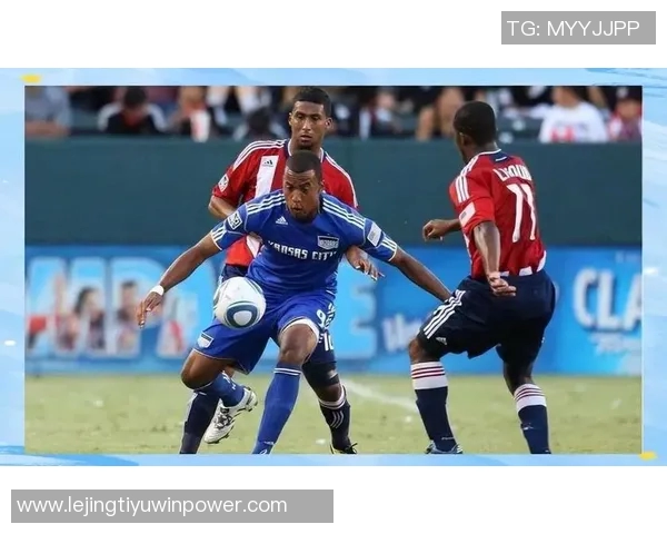 迈阿密与温哥华主帅合影预热美职联总决赛精彩对决即将上演 迈阿密与温哥华主帅合影预热美职联总决赛精彩对决即将上演