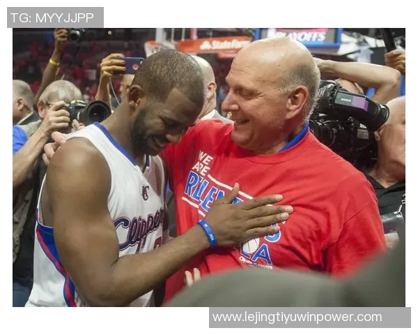 保罗职业生涯回顾:各队表现辉煌却难逃被遗弃的命运 保罗职业生涯回顾:各队表现辉煌却难逃被遗弃的命运